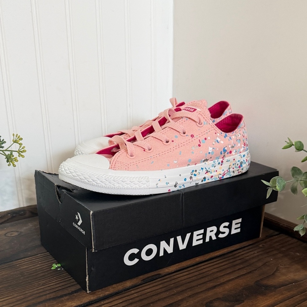 NWT Converse Kids Chuck Taylor All Star Ox Confetti sneakers